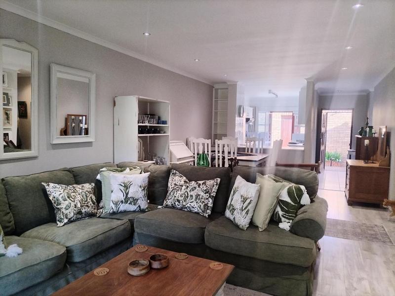 To Let 3 Bedroom Property for Rent in Tyger Valley Western Cape